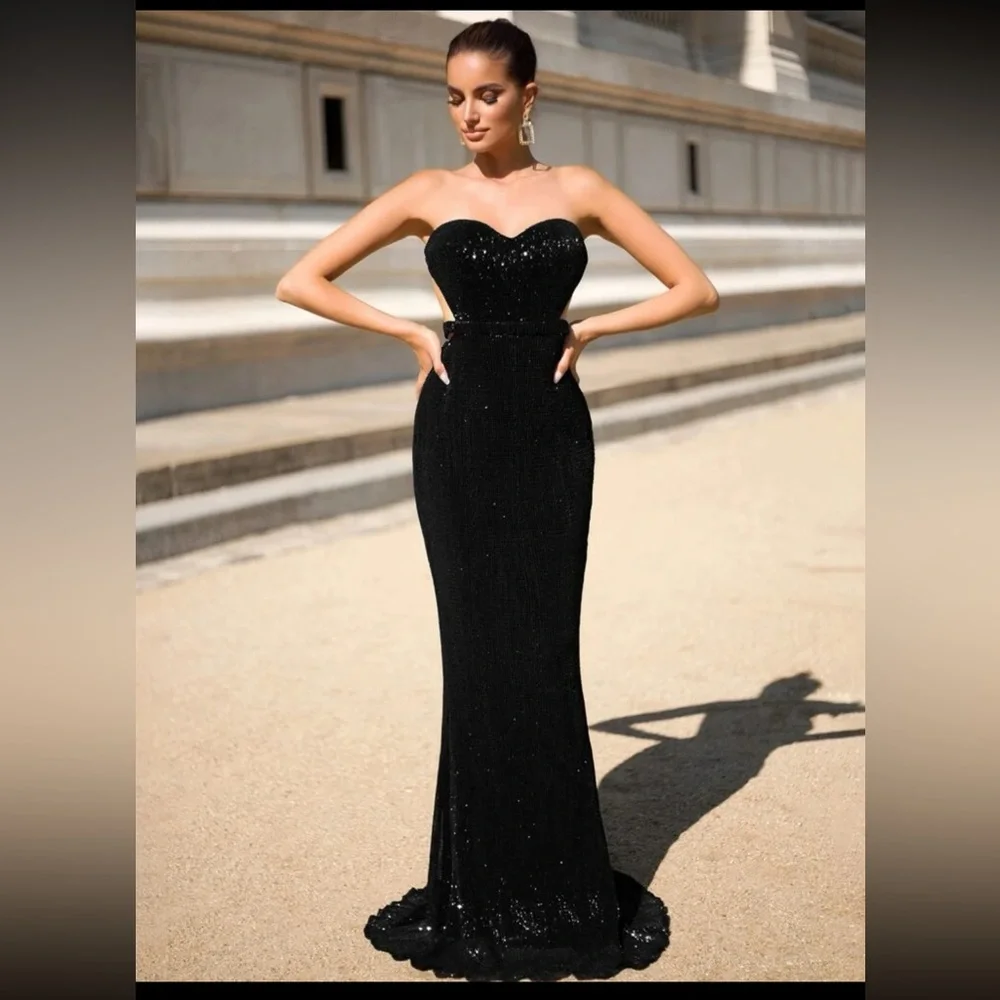Strapless Black Sequin Mermaid Evening Dress